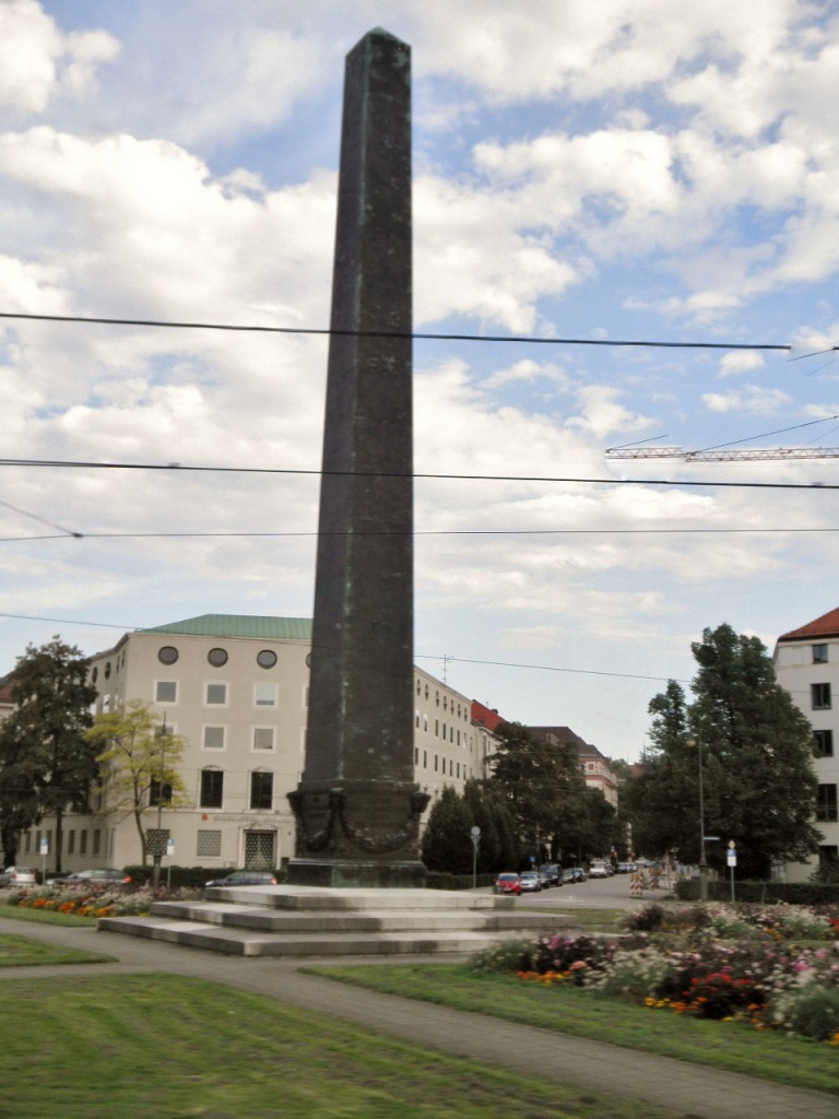 Foto: Obelisco - Múnich (München) (Bavaria), Alemania