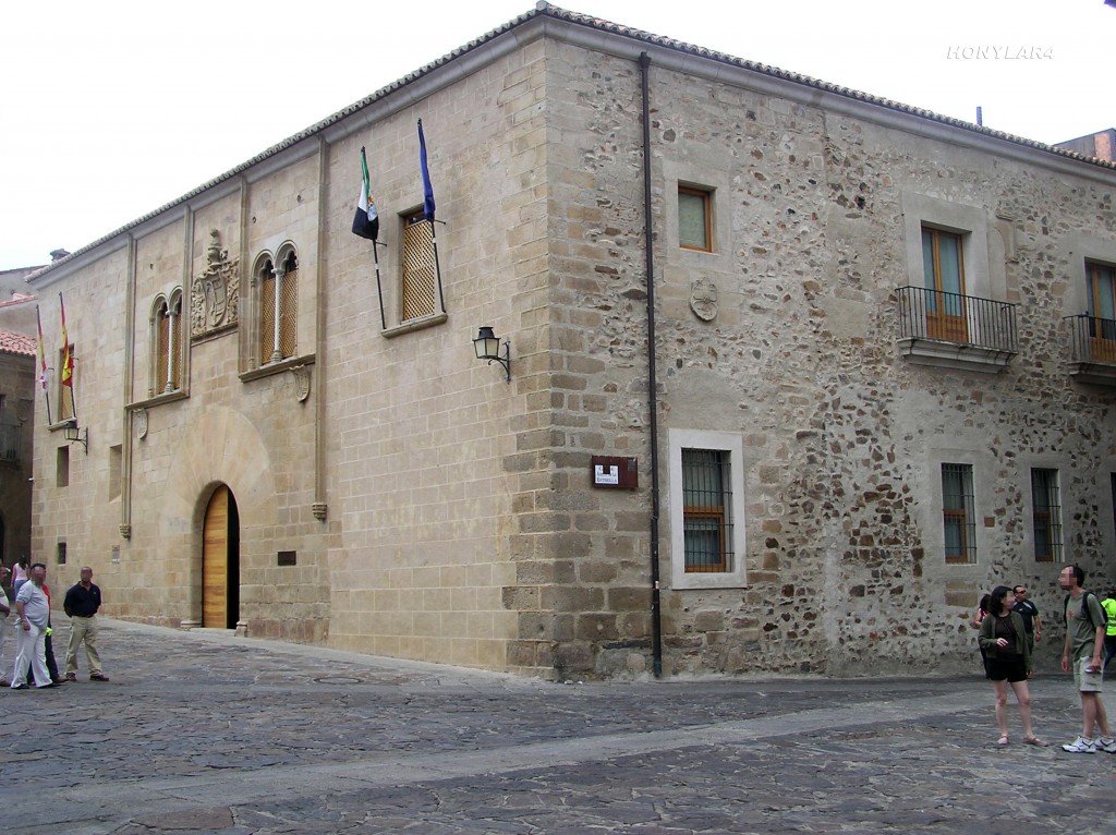Foto: * PALACIO DE MAYORALGO DEL SIGLO XV - Caceres (Cáceres), España