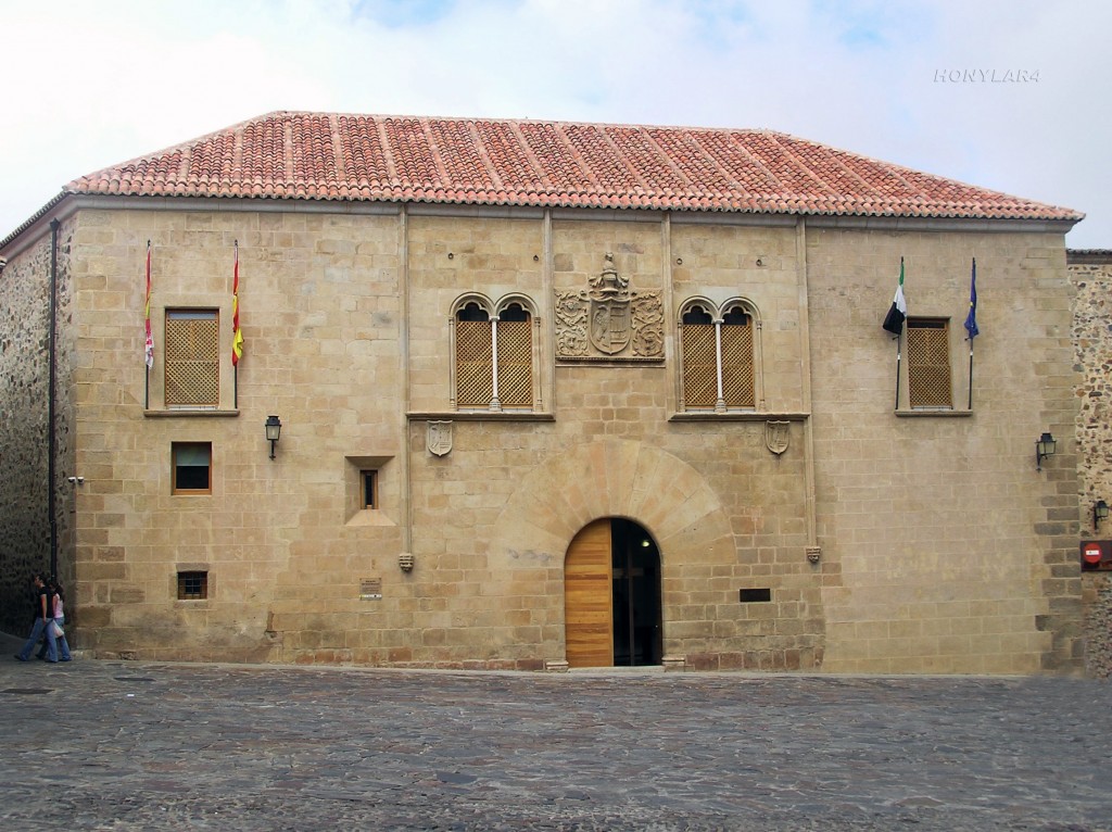 Foto: * PALACIO DE MAYORALGO DEL SIGLO XV - Caceres (Cáceres), España