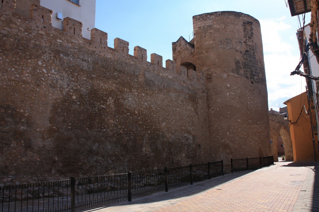 Foto: Muralla y torre medieval - Segorbe (Castelló), España