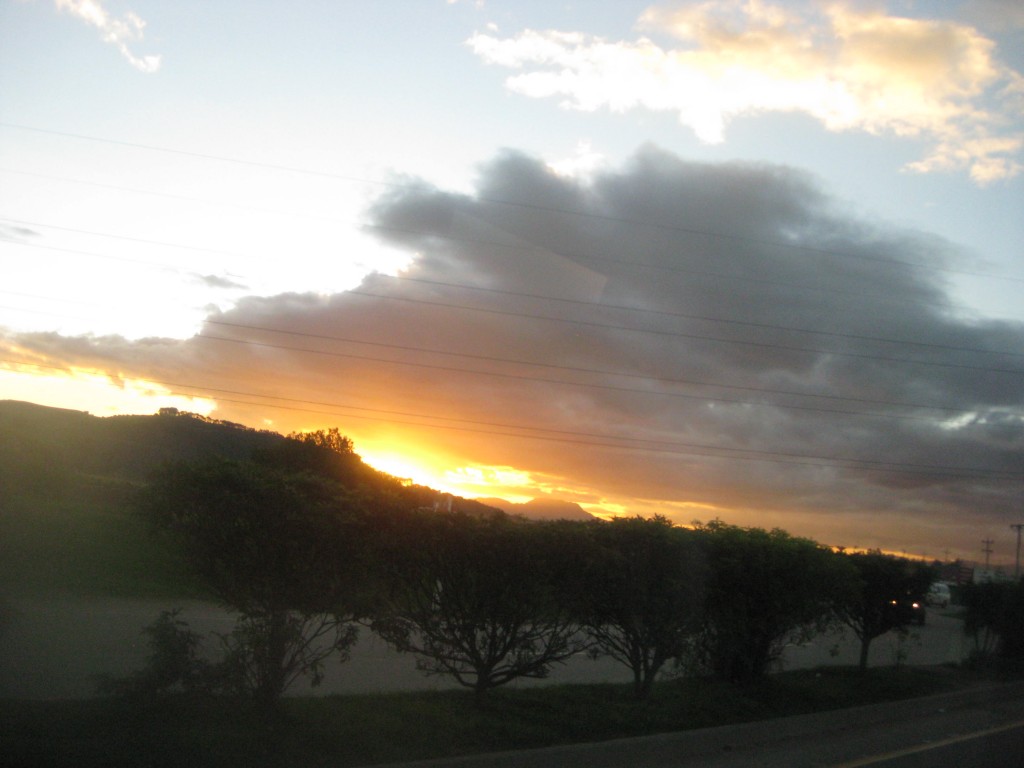 Foto: Amanecer via a Chinchiná Cds. 1 - Manizales Caldas, Colombia