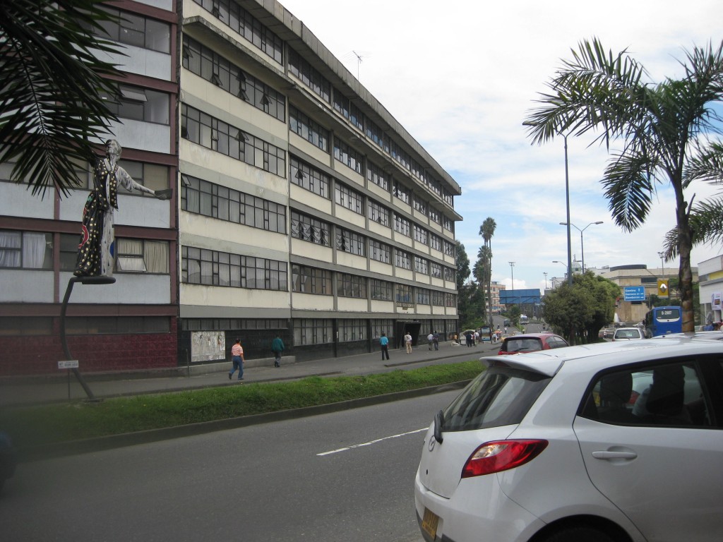Foto: Avenida Carretero Manizales Caldas - Manizales Caldas (Caldas), Colombia