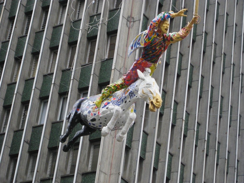 Foto: Bolívar Carrera 22 con Calle 23 - Manizales Caldas (Caldas), Colombia