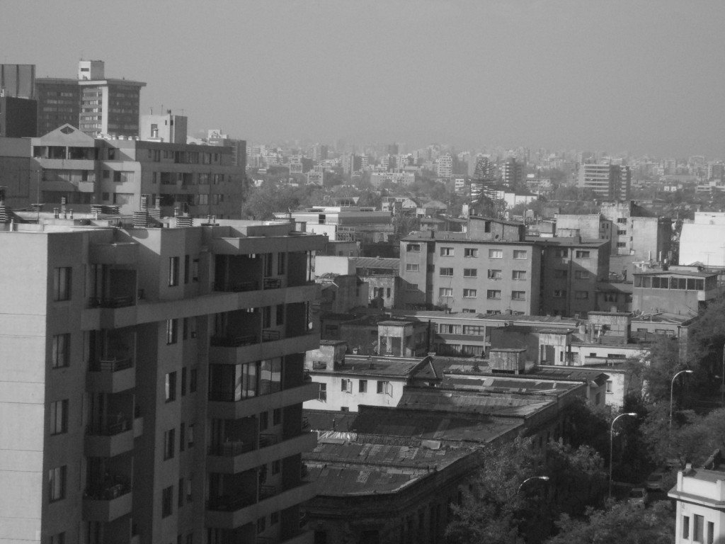 Foto: Al oriente - Santiago (Región Metropolitana), Chile
