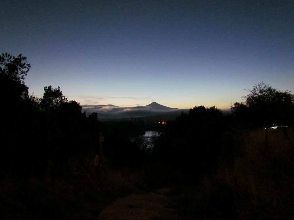 Foto: Volcán Villarrica al amanecer - Pucón (Araucanía), Chile
