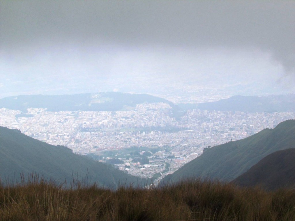 Foto: Quito desde Pichincha - Quito (Pichincha), Ecuador