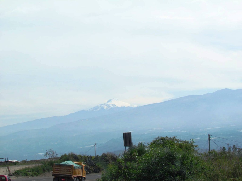 Foto: Camino a Cayambe - Cayambe (Pichincha), Ecuador