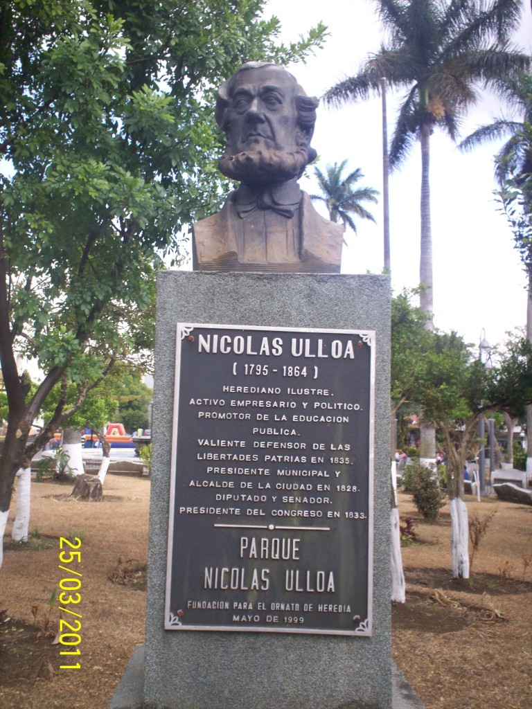 Foto: PARQUE CENTRAL DE HEREDIA - Heredia, Costa Rica