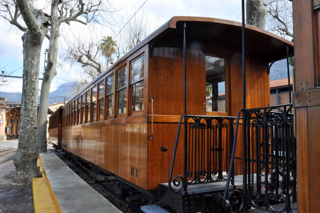 Foto: Vagones de tren - Soller (Illes Balears), España