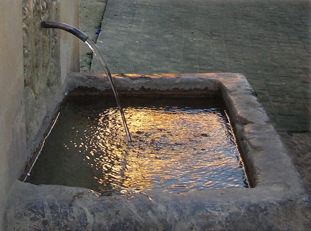Foto: ciudad de las 100 fuentes - Laujar (Almería), España