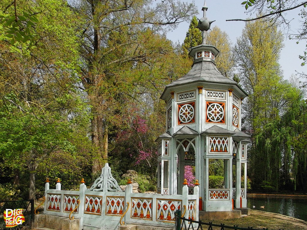 Foto: Jardín Chinesco 02-Templete de madera - Aranjuez (Madrid), España