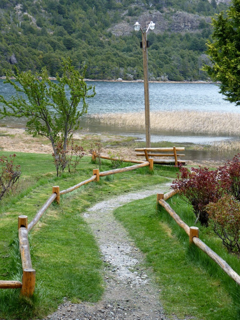 Foto: Bahía López - Bariloche (Río Negro), Argentina