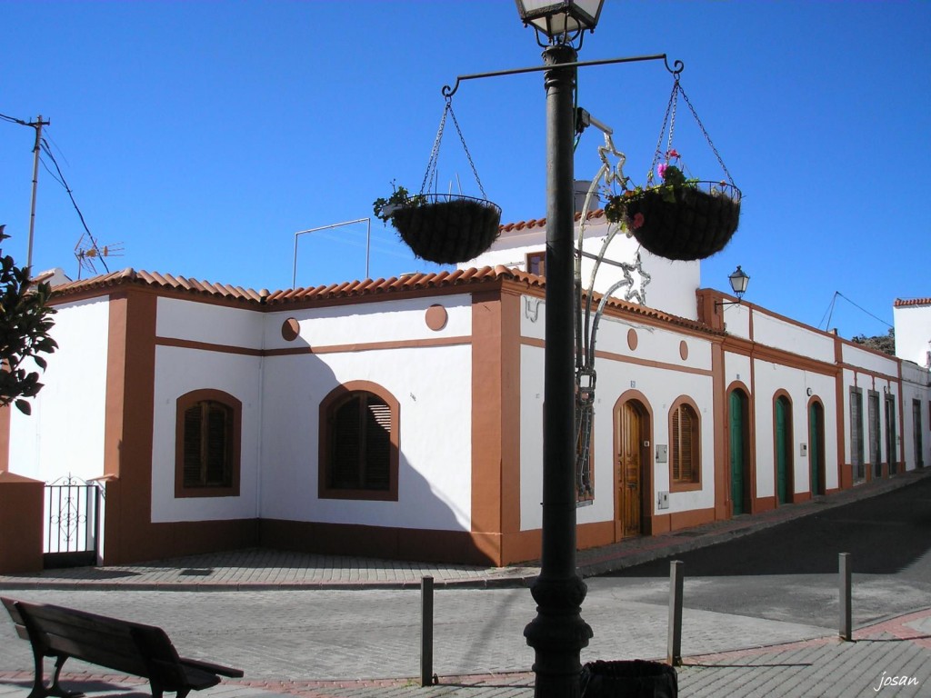 Foto: artenara el  pueblo de las casas-cuevas - Artenara (Las Palmas), España
