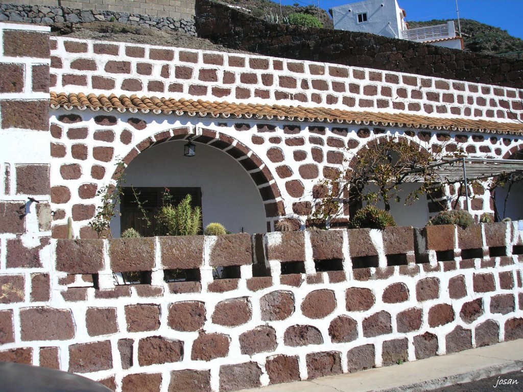 Foto: artenara el  pueblo de las casas-cuevas - Artenara (Las Palmas), España