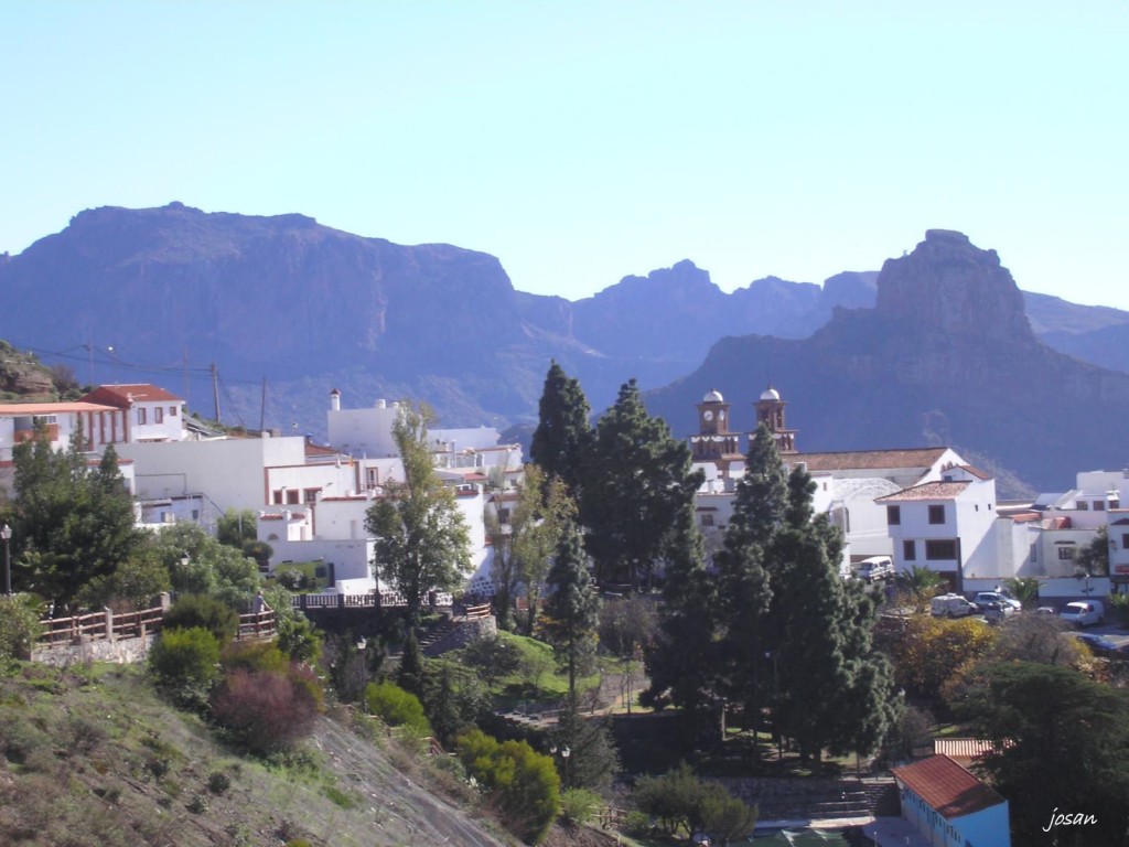 Foto: artenara el  pueblo de las casas-cuevas - Artenara (Las Palmas), España