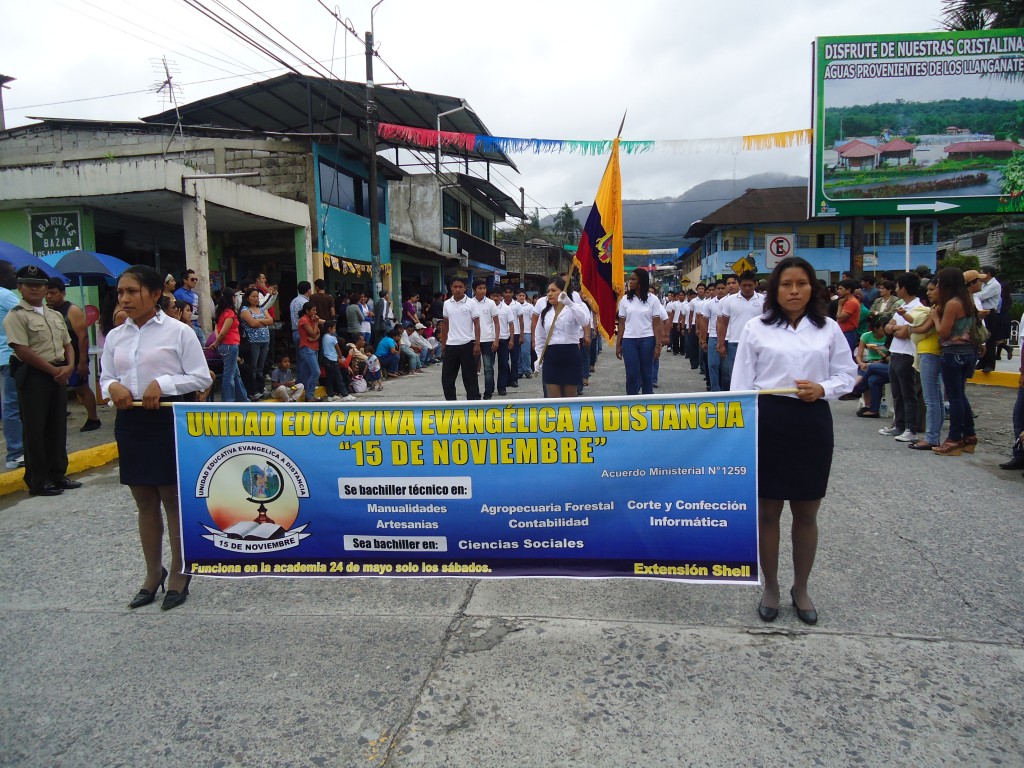 Foto: Instituciones rindiendo pleitesía a Mera - Mera (Pastaza), Ecuador