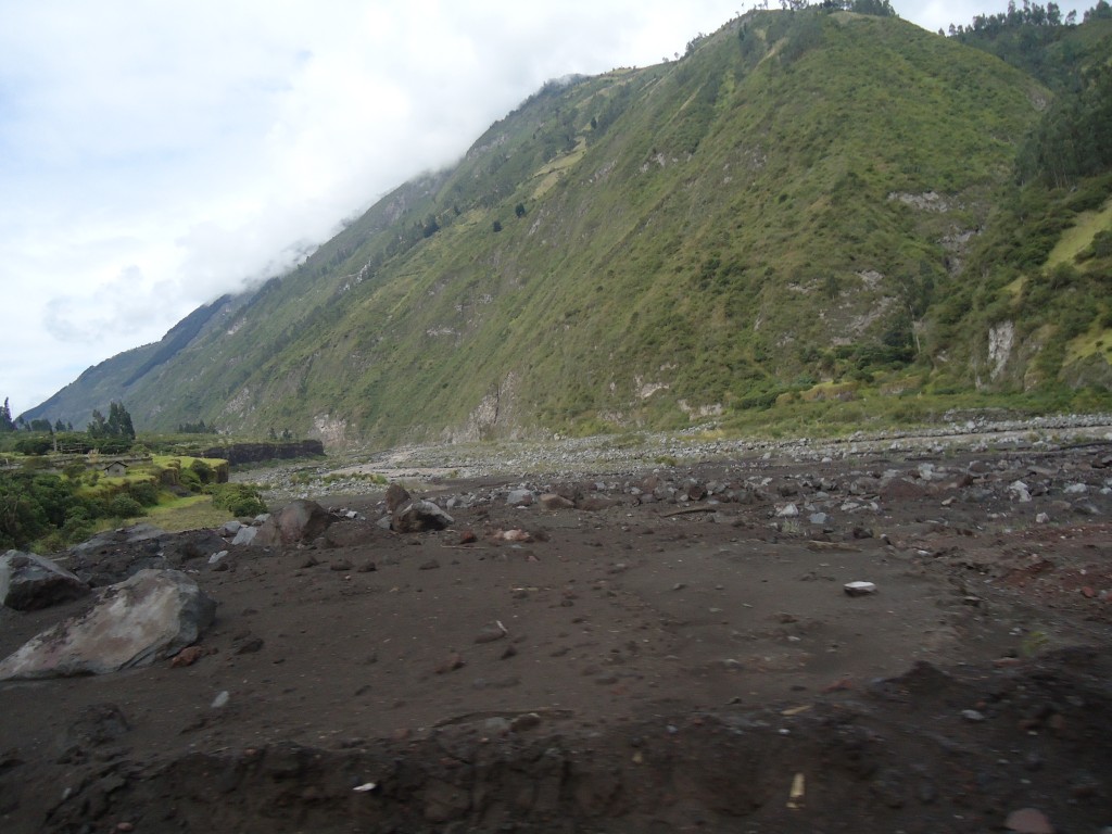 Foto: Lecho del rio - Bilbao (Chimborazo), Ecuador