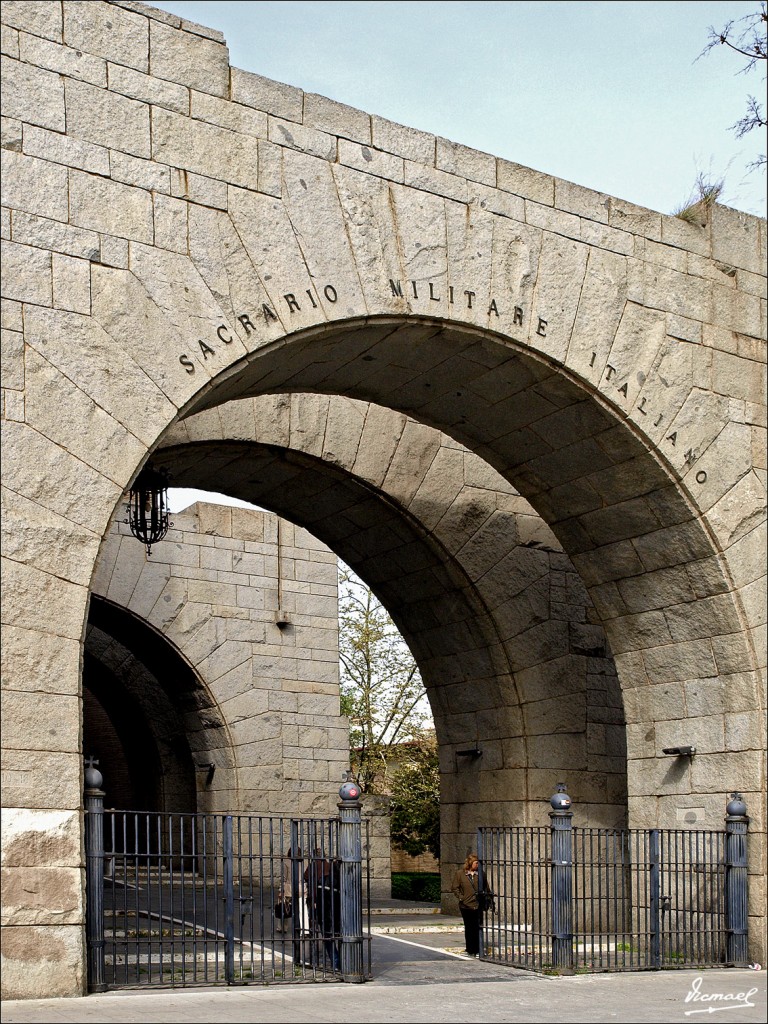 Foto: 110403-77 SAN ANTONIO - Zaragoza (Aragón), España