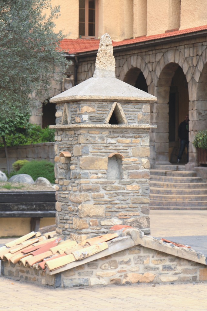 Foto: Maqueta de una chimenea - Sabiñánigo (Huesca), España