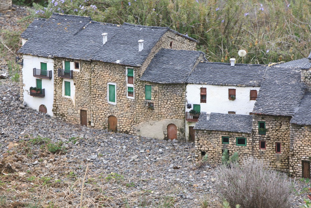 Foto: Montañana - Sabiñánigo (Huesca), España