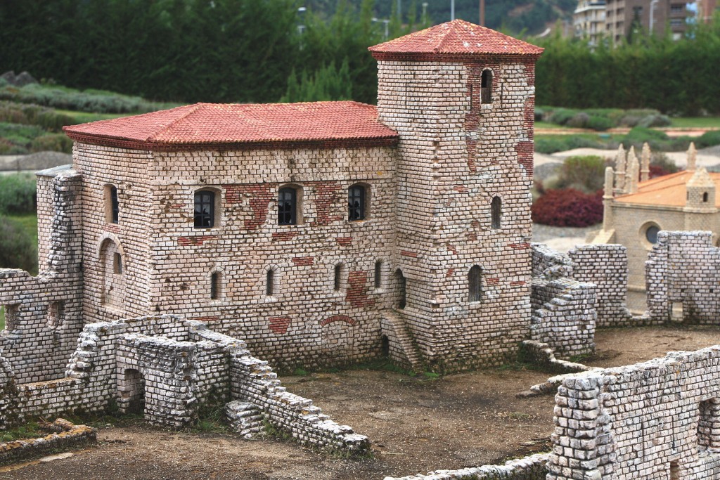 Foto: Castillo de Montearagón - Sabiñánigo (Huesca), España