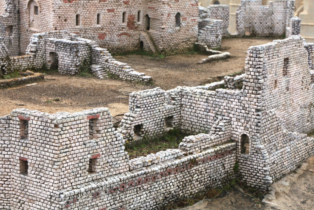 Foto: Castillo de Montearagón - Sabiñánigo (Huesca), España