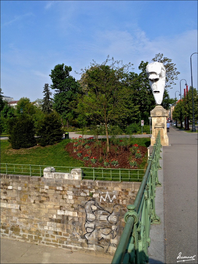 Foto: 110430-016 VIENA - Viena (Vienna), Austria