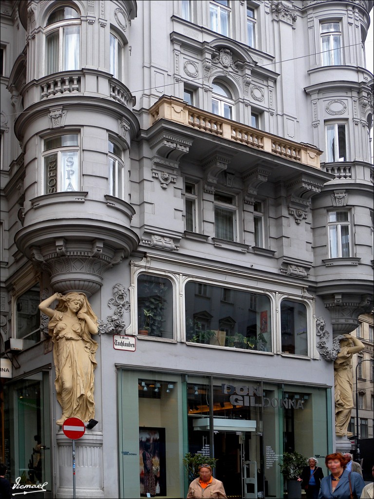 Foto: 110430-094 VIENA - Viena (Vienna), Austria