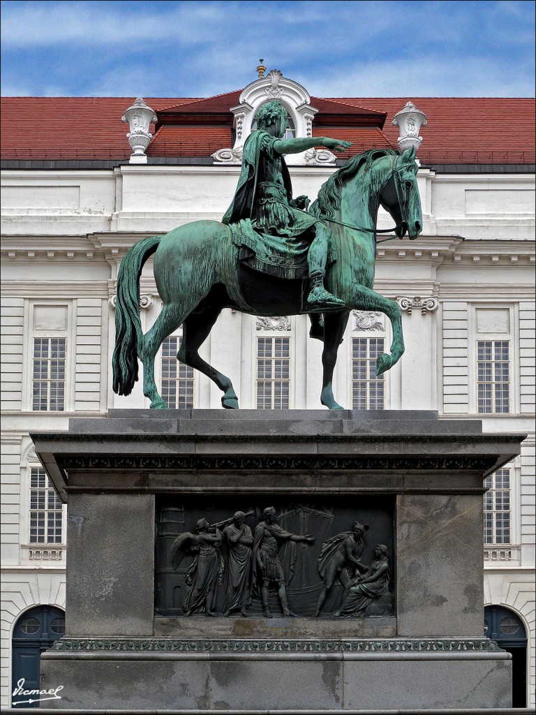 Foto: 110430-128 VIENA - Viena (Vienna), Austria