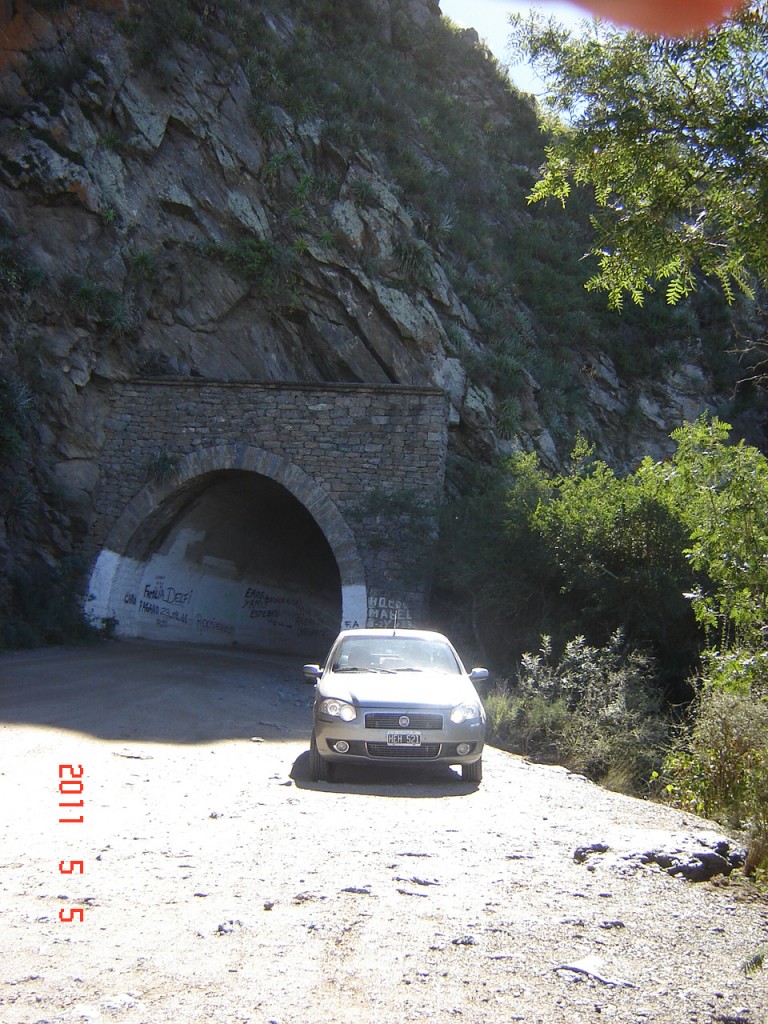 Foto: Los Túneles - Los Taninga (Córdoba), Argentina