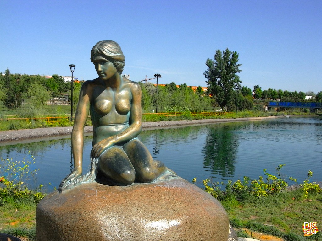 Foto: La Sirenita en Parque Europa. - Torrejón de Ardoz (Madrid), España
