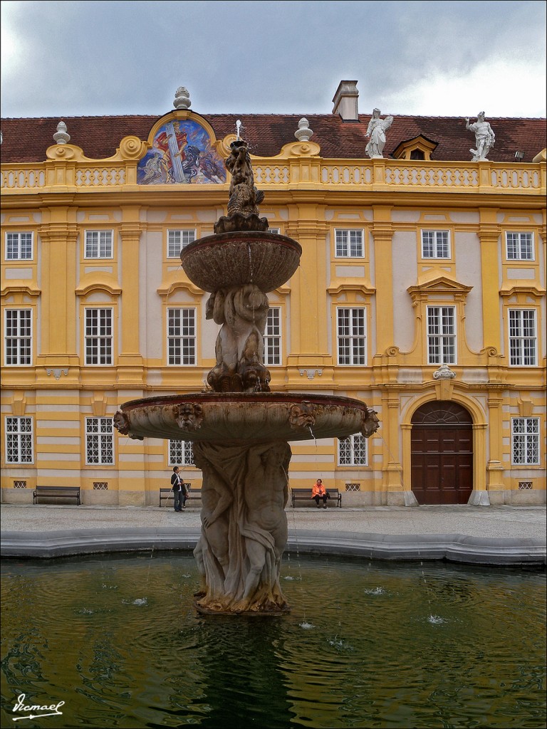 Foto: 110501-036 MELK - Melk (Vienna), Austria