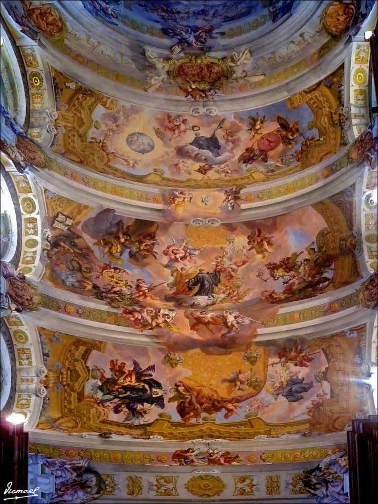 Foto: 110501-125 MELK - Melk (Vienna), Austria