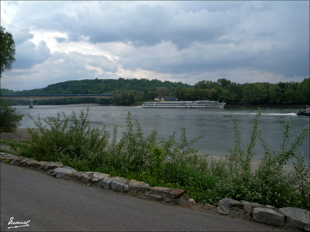 Foto: 110501-146 MELK - Melk (Vienna), Austria