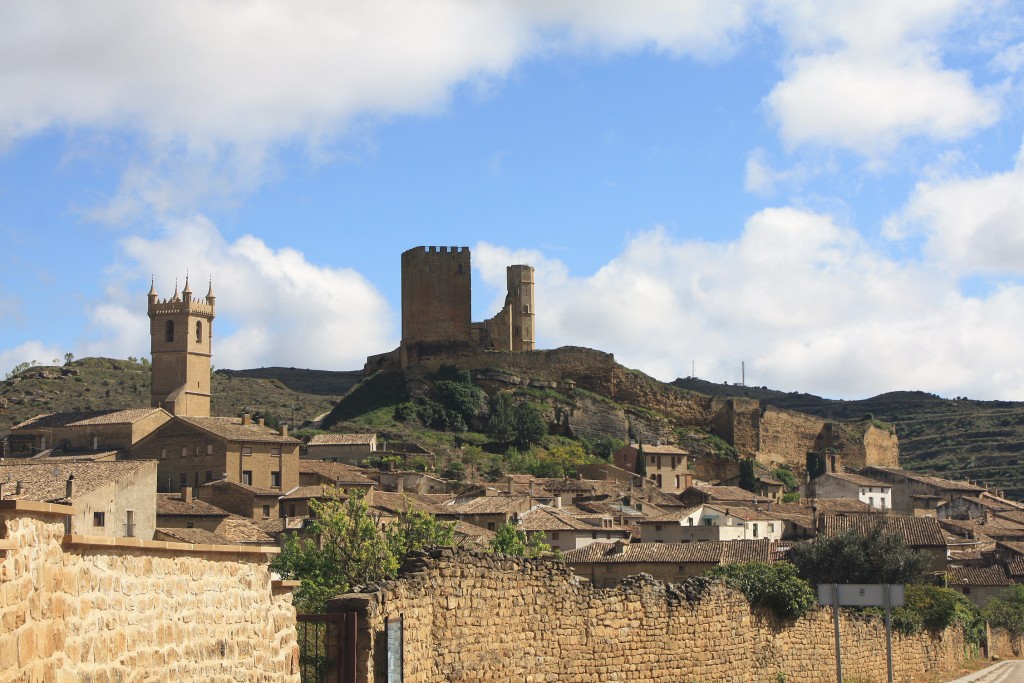Foto: Vista del pueblo - Uncastillo (Zaragoza), España
