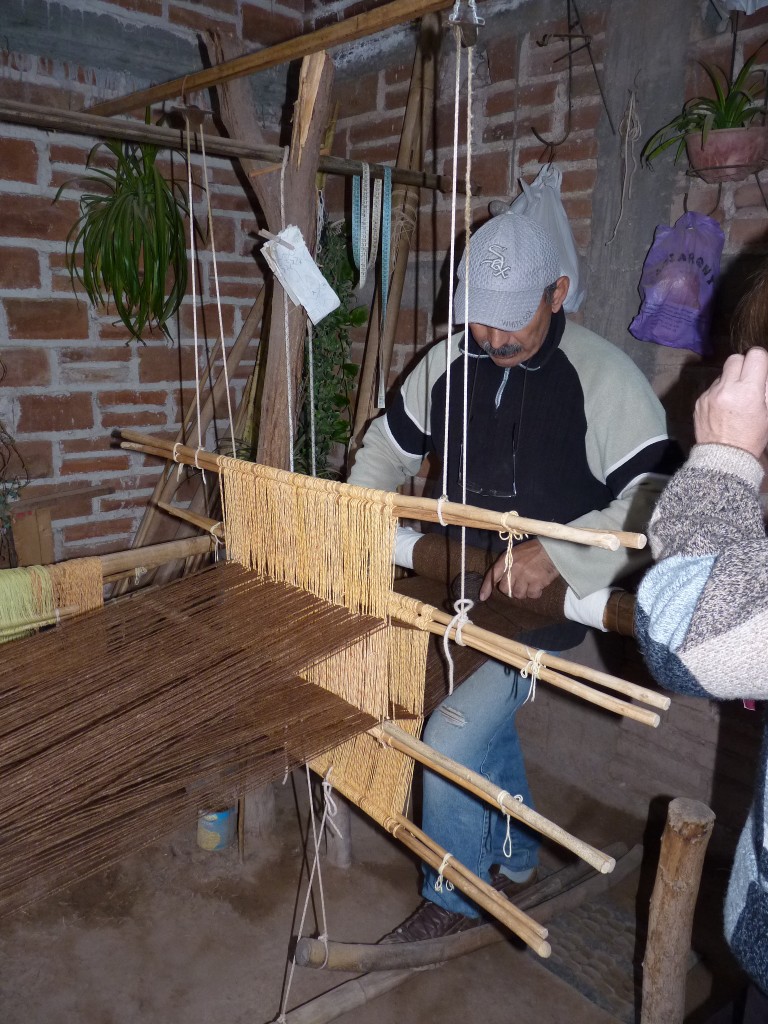 Foto: Artesanos de telares - Belén (Catamarca), Argentina