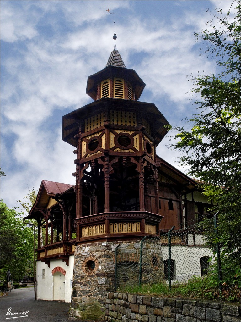 Foto: 110503-062 INNSBRUCK - Innsbruck (Tyrol), Austria