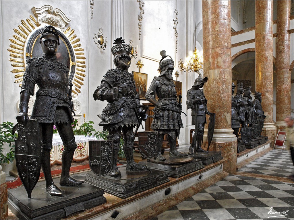 Foto: 110503-157 INNSBRUCK - Innsbruck (Tyrol), Austria