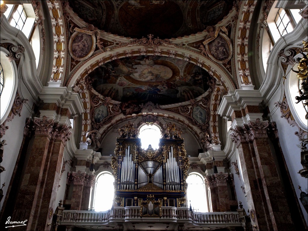 Foto: 110503-199 INNSBRUCK - Innsbruck (Tyrol), Austria