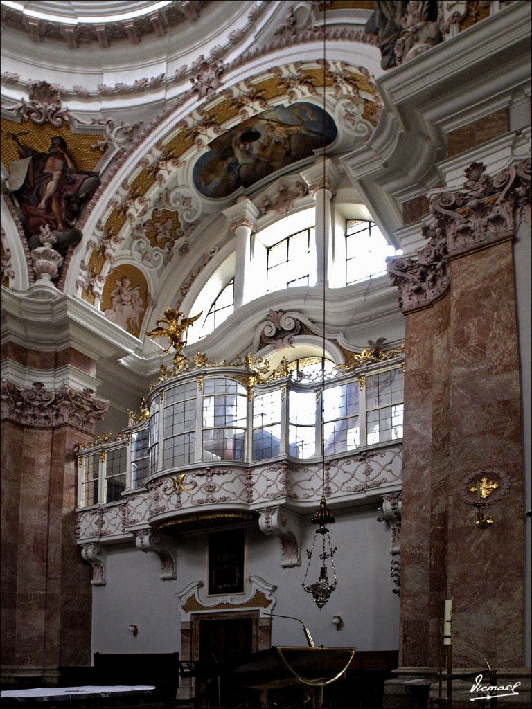 Foto: 110503-203 INNSBRUCK - Innsbruck (Tyrol), Austria