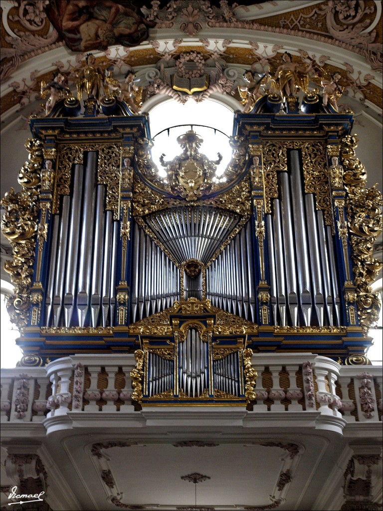 Foto: 110503-206 INNSBRUCK - Innsbruck (Tyrol), Austria