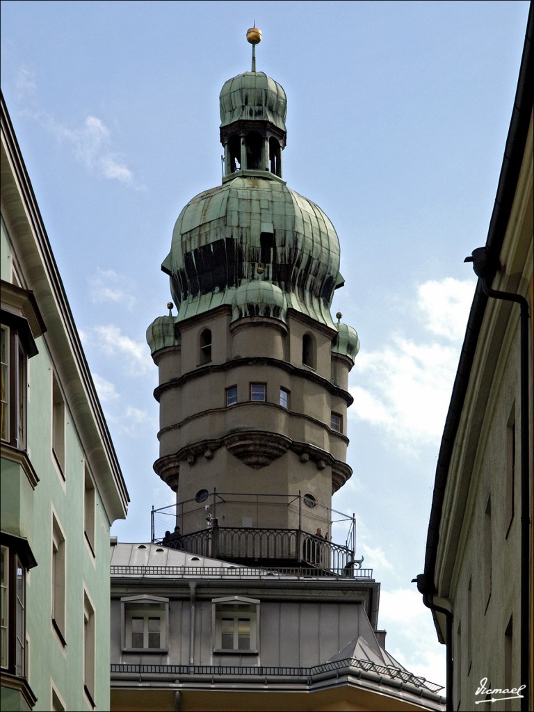 Foto: 110503-210 INNSBRUCK - Innsbruck (Tyrol), Austria