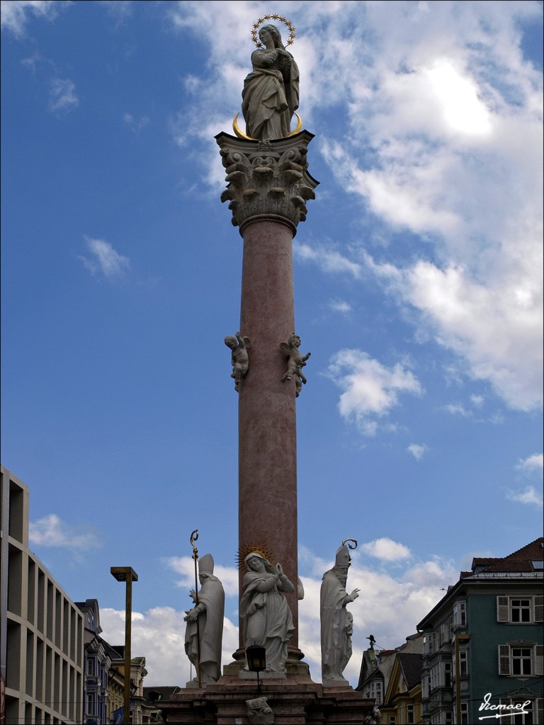 Foto: 110503-225 INNSBRUCK - Innsbruck (Tyrol), Austria