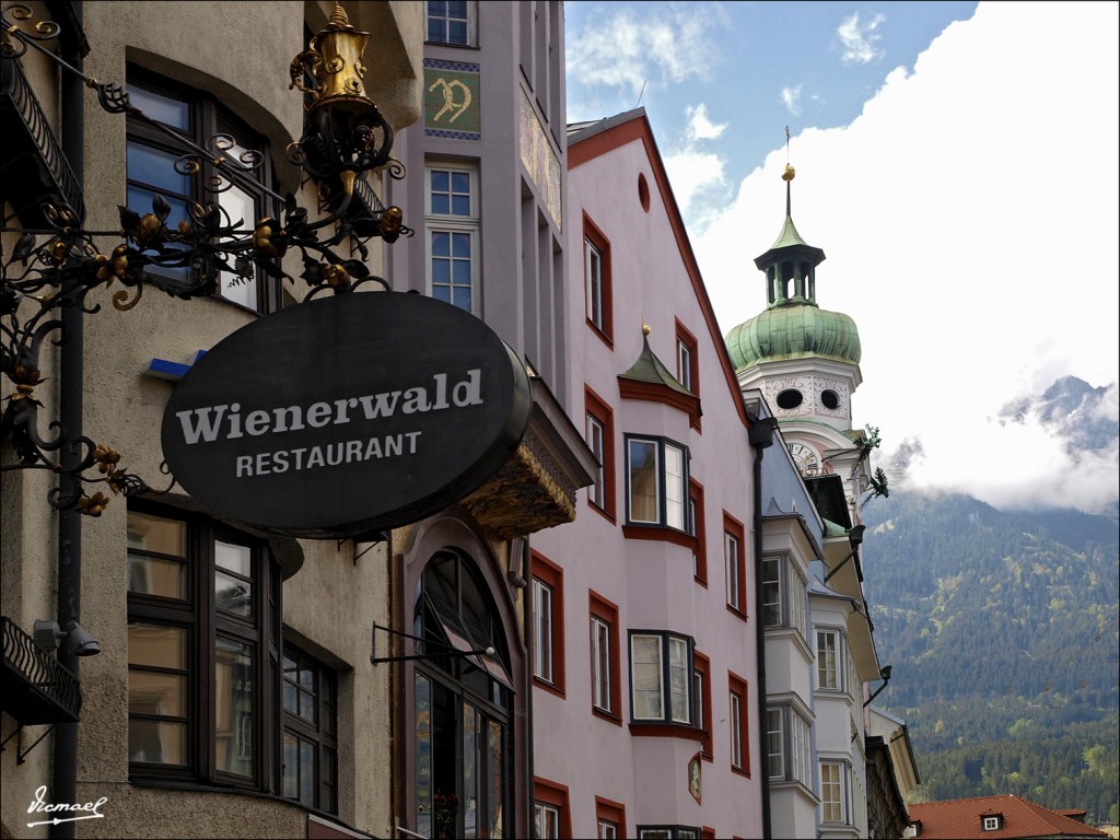 Foto: 110503-228 INNSBRUCK - Innsbruck (Tyrol), Austria