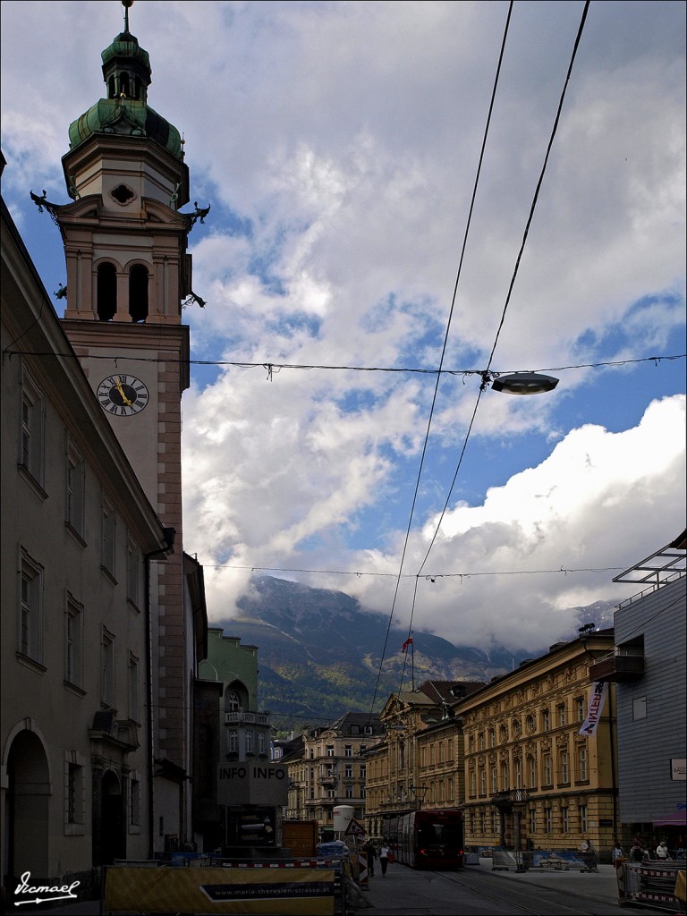 Foto: 110503-254 INNSBRUCK - Innsbruck (Tyrol), Austria