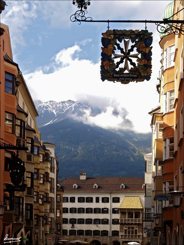 Foto: 110503-259 INNSBRUCK - Innsbruck (Tyrol), Austria