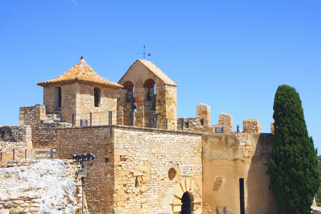 Foto: Iglesia de la Santa Cruz del Castillo - Calafell (Tarragona), España