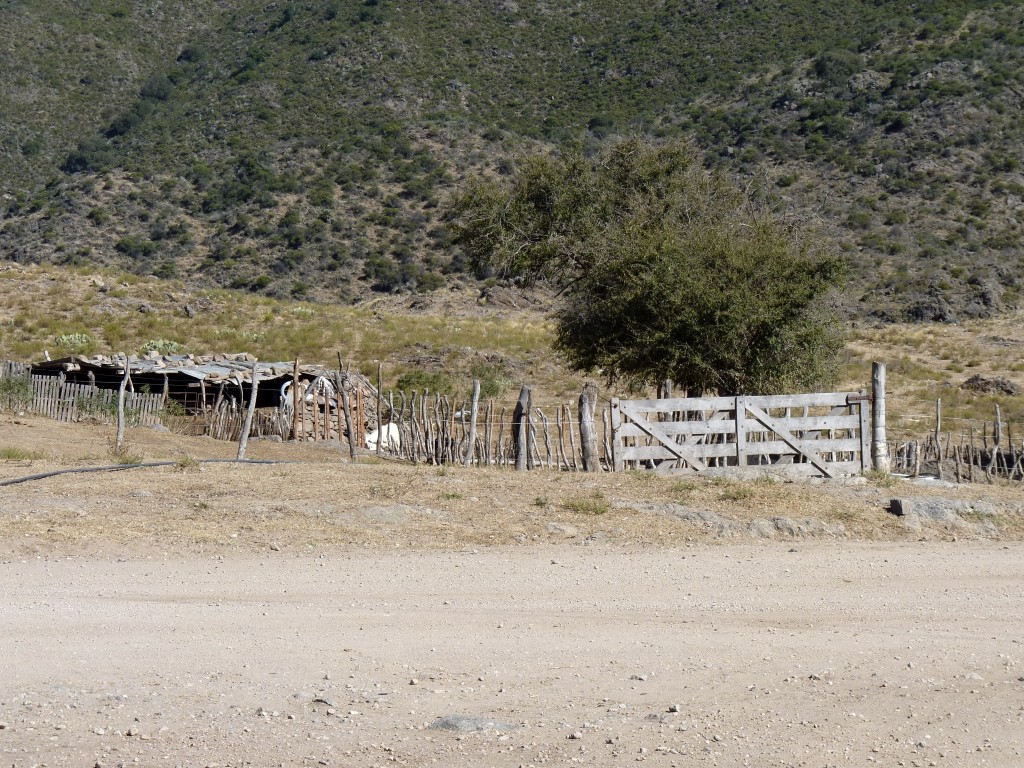 Foto: Los Túneles - Taninga (Córdoba), Argentina