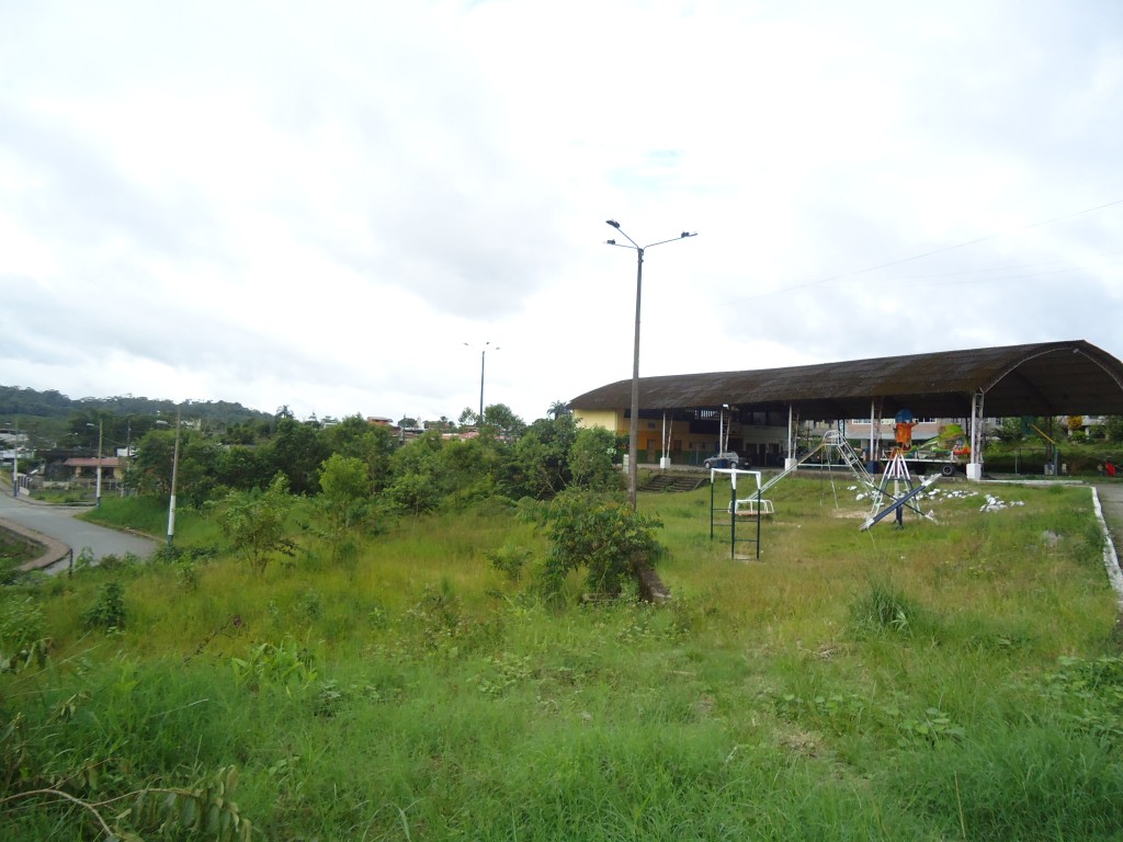 Foto: Espacio cubierto del barrio Amazonas - Puyo (Pastaza), Ecuador