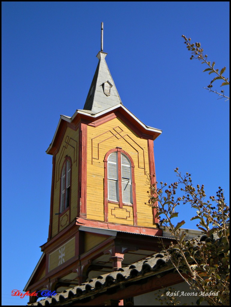 Foto: Cúpula de la parroquia - Alhué (Región Metropolitana), Chile